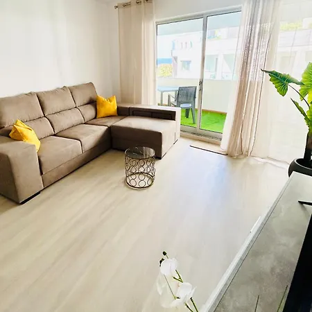 דירה Lido Casa By Ola Madeira פונשל