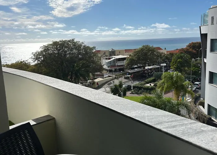 Lido Casa By Olá Madeira * Funchal (Madeira)