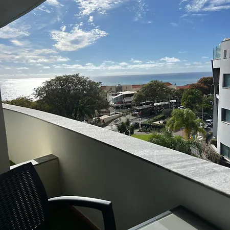 Lido Casa By Ola Madeira * Funchal (Madeira)